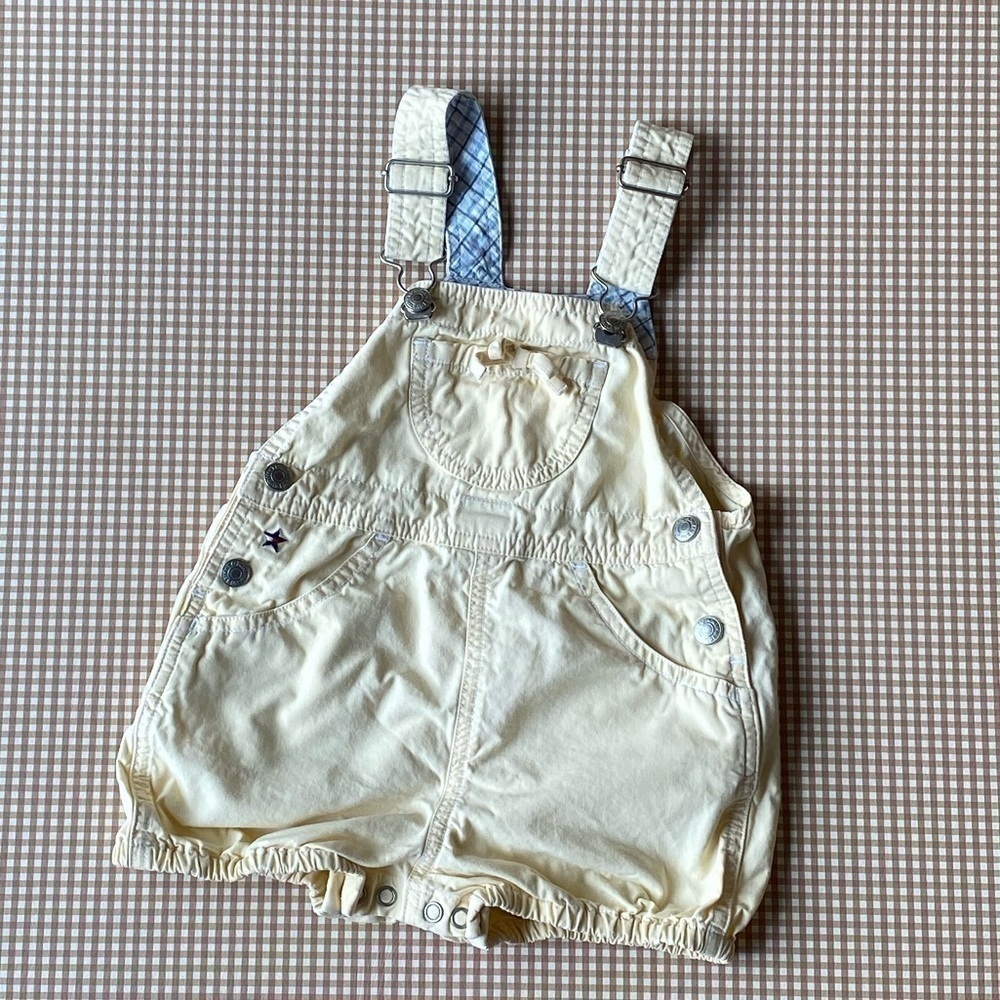 Tommy Hilfiger light yellow Shortalls. Size 18-24 months